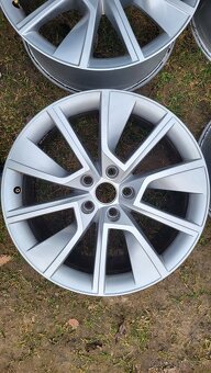 Predám Originálne Hliníkove Disky Škoda 18" Braga - 3