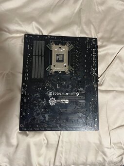 CPU AMD Fx 8350 + Zakladná doskaMSI 970 Gaming - 3