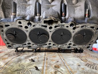 Hlava motora 1.9tdi 77kW 038103373R - 3