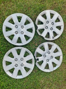 Ozdobne kryty kolies 15-ky - Peugeot - 3