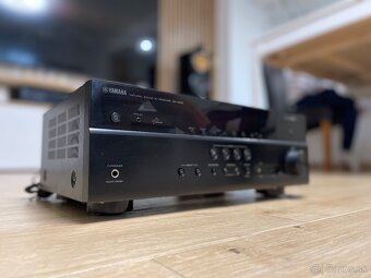 Yamaha RX-V479 - 3