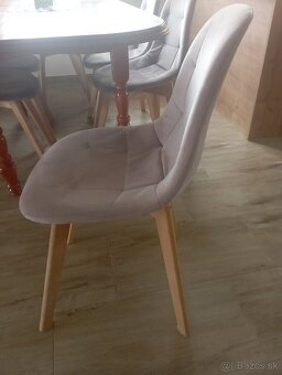 Predám čalúnené stoličky - 3