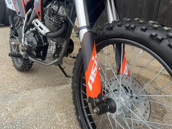 Cestne enduro Asix Defender model 2026 - 3