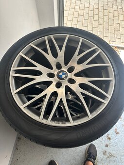 CMS R19 aj s pneu na BMW - 3