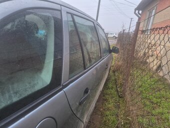 Fabia 1.2i 47kw combi rozpredam - 3