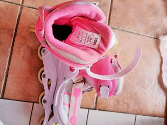 korčule kolieskové 34-37 - 3