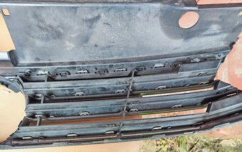 VW Passat B8 – 2ks gril, jeden spravíš pekný - 3