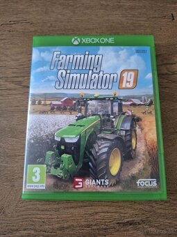 Farming Simulator 19 na Xbox One - 3