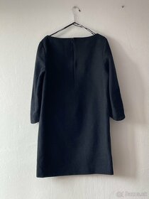 Tmavomodré šaty COS - 3