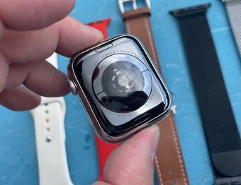 Apple watch Series 4 - stainless steel - 44 mm - 3