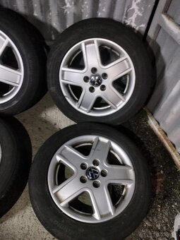 4ks alu disky orig. Vw 5x112 r16 pneu 215/55 r16 - 3