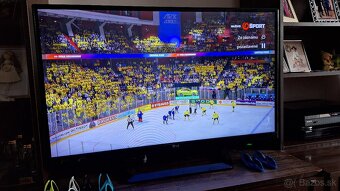 Predám funkčný 3D televizor LG 42 M640s + 3D okuliare - 3
