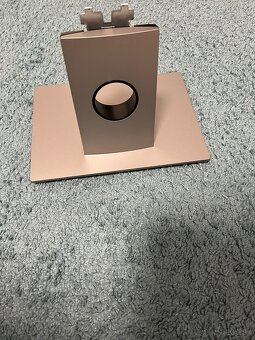 Dell Monitor - 3