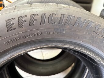 Pneu Goodyear 215/55R17 - 3