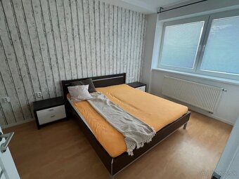 3 izbový byt s veľkou terasou, na dobrej adrese - v pešej z - 3
