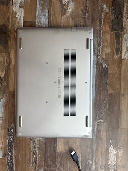 Predám notebook hp 450 g6 s rozbitým displejom - 3