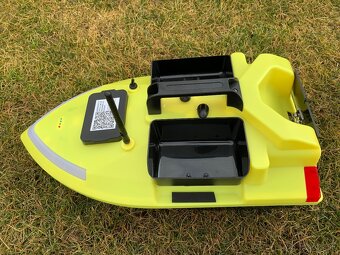 FLYTEC V020 zavážacia loďka s GPS - 3