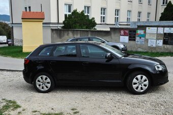 Audi A3 Sportback - 3