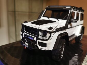 Model auto mercedes benz G 550 brabus 1:18 almost real - 3