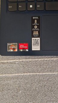 Notebook lenovo - 3