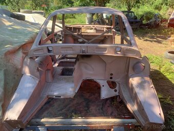 Predám 3x Škoda 110R – prihlásiteľné, započatá renovácia - 3