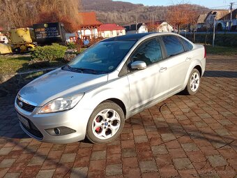 Ford Focus MK 2 SEDAN 1.6 TDCi 80kw - 3