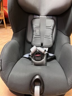 Britax Römer Trifix i-Size (ISOFIX, 76–105 cm - 3