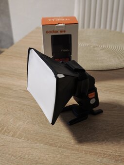 Blesk GODOX TT350 speedlite pre Canon - 3