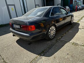 Audi A8 2,8 V6 manuál quattro - 3