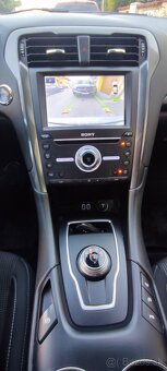 Ford Mondeo Combi 2.0 TDCi EcoBlue Titanium A/T Odpočet DPH: - 3