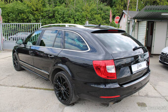 Škoda Superb Combi 2.0 TDI CR 170k Elegance 4x4 DSG - 3