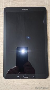 Samsung Galaxy Tab E - 3
