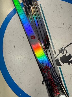 NOVINKA UPLNE NOVA HOKEJKA CCM JETSPEED FT8 SR LONG - 3