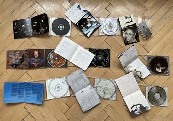 CDčka spevákov a speváčok a skupin a KAZETA - 3