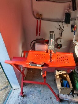 Predám pílu značky Hecht - 3