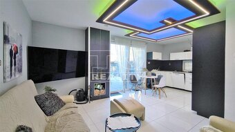 Pozemok pod lesom 1427 m2 - unikátny 4-izbový mobilný... - 3