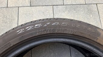 Pirelli Cinturato P7 225/45 R18 - 3