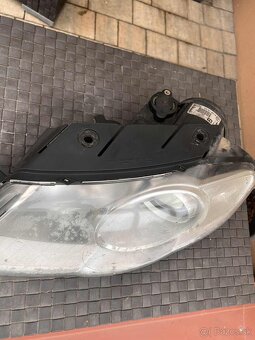 Passat b6 svetlo - 3