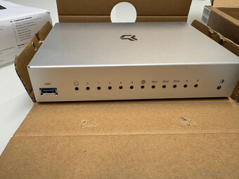 Turris Omnia WiFi 6, silver - 3