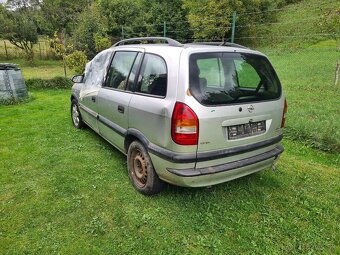 Rozpredám opel zafira - 3