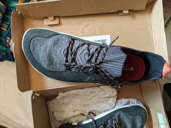 Vivobarefoot TRACKER - 3