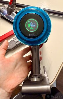 Dyson V12 Origin - 3