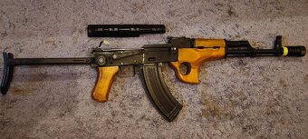 AKMSU, drevo, oceľ, Cyma Standard, CM.048SU - 3