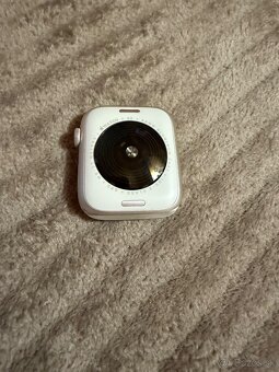 Apple Watch SE 44mm - 3