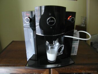 Jura D6 - 3