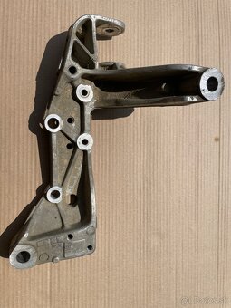 Hliníkové ramená 1K0199296F 1K0199295F AUDI 1K0 199 295-6F - 3