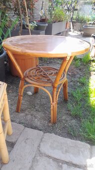 Bambusový stolík-30eur, bambusový stolček 20eur, šamrlík 8eu - 3