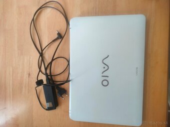 Sony Vaio svf152c29m - 3