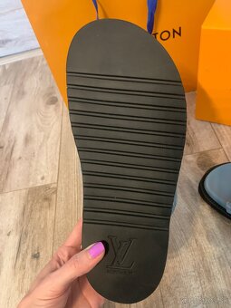 Louis Vuitton slapky - 3
