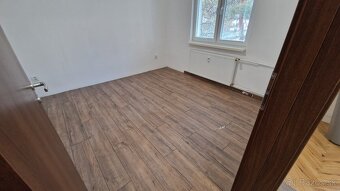Pokladka plavajucej podlahy - 3